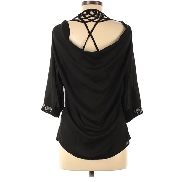 VOG Embellished Tunic Cut out Blouse l SIZE M - Picture 3 of 8